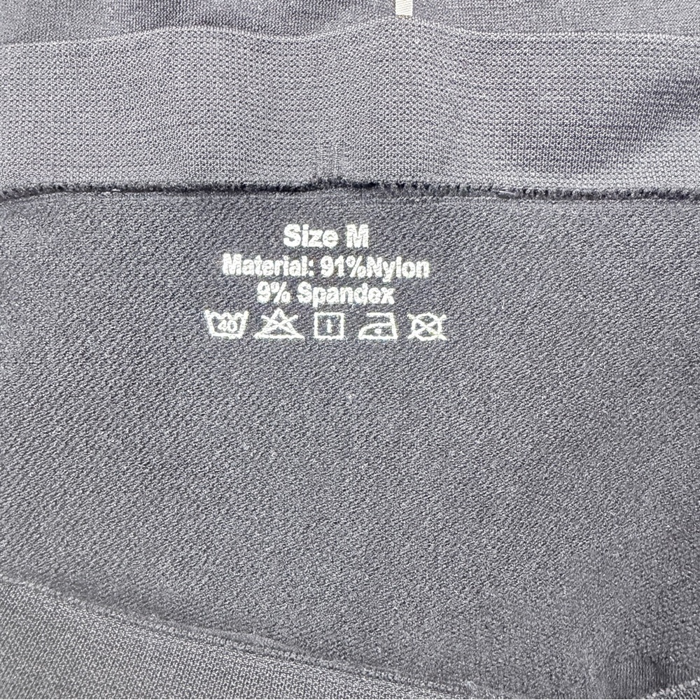 Women's Maternity Black Capri Leggings - Tummy support (2 pair) - Picture 7 of 9